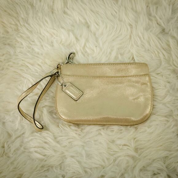 Coach Champagne Gold Metallic Small Zip Closure Wristlet Clutch Bag Purse - Picture 1 of 6